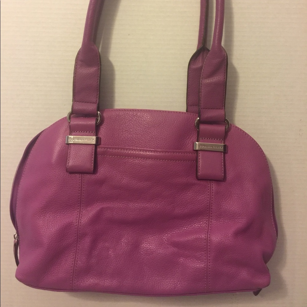 🎊👜 Tignanello Purple Leather Purse👜🎊